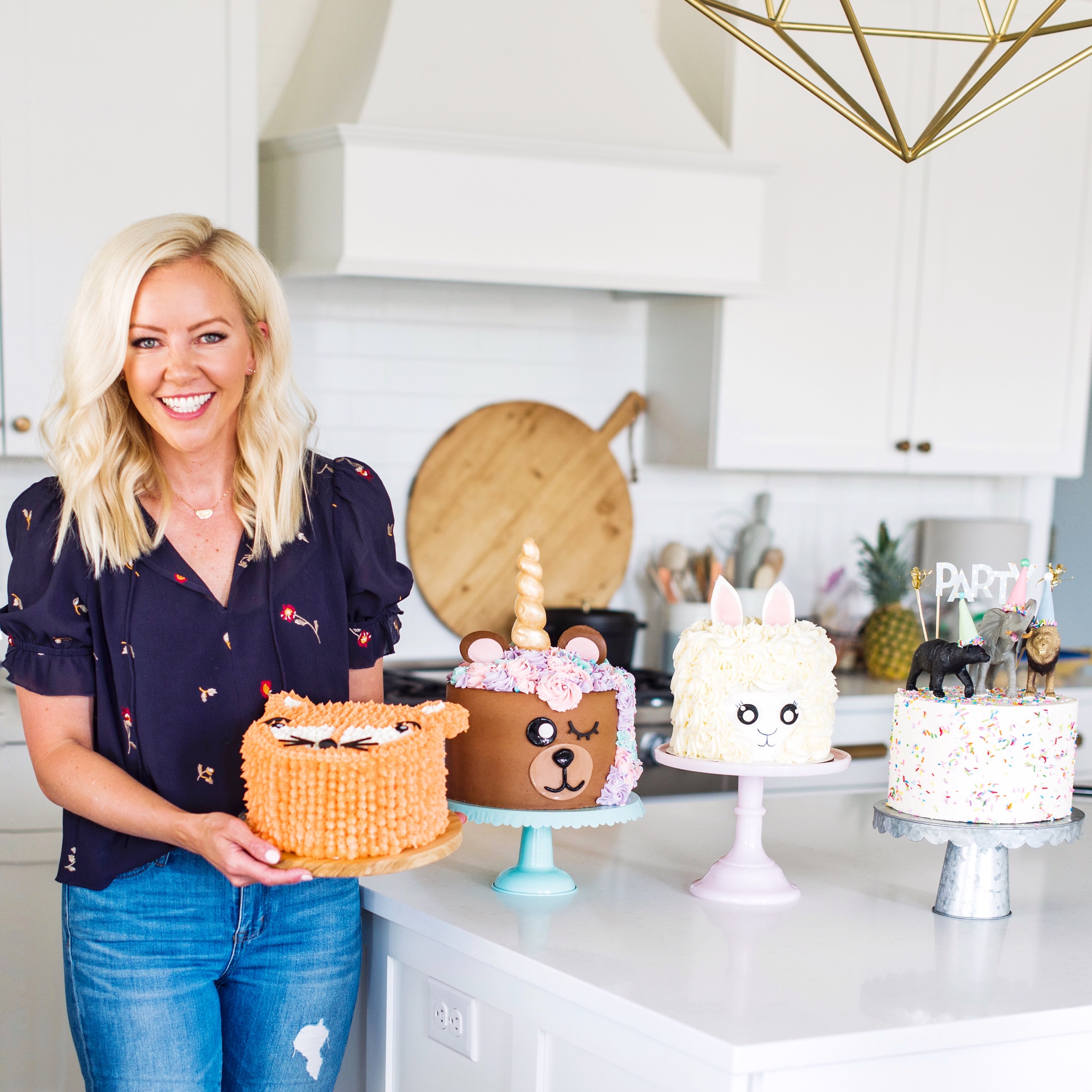 Studio 5: Animal Cakes for All Skill Levels