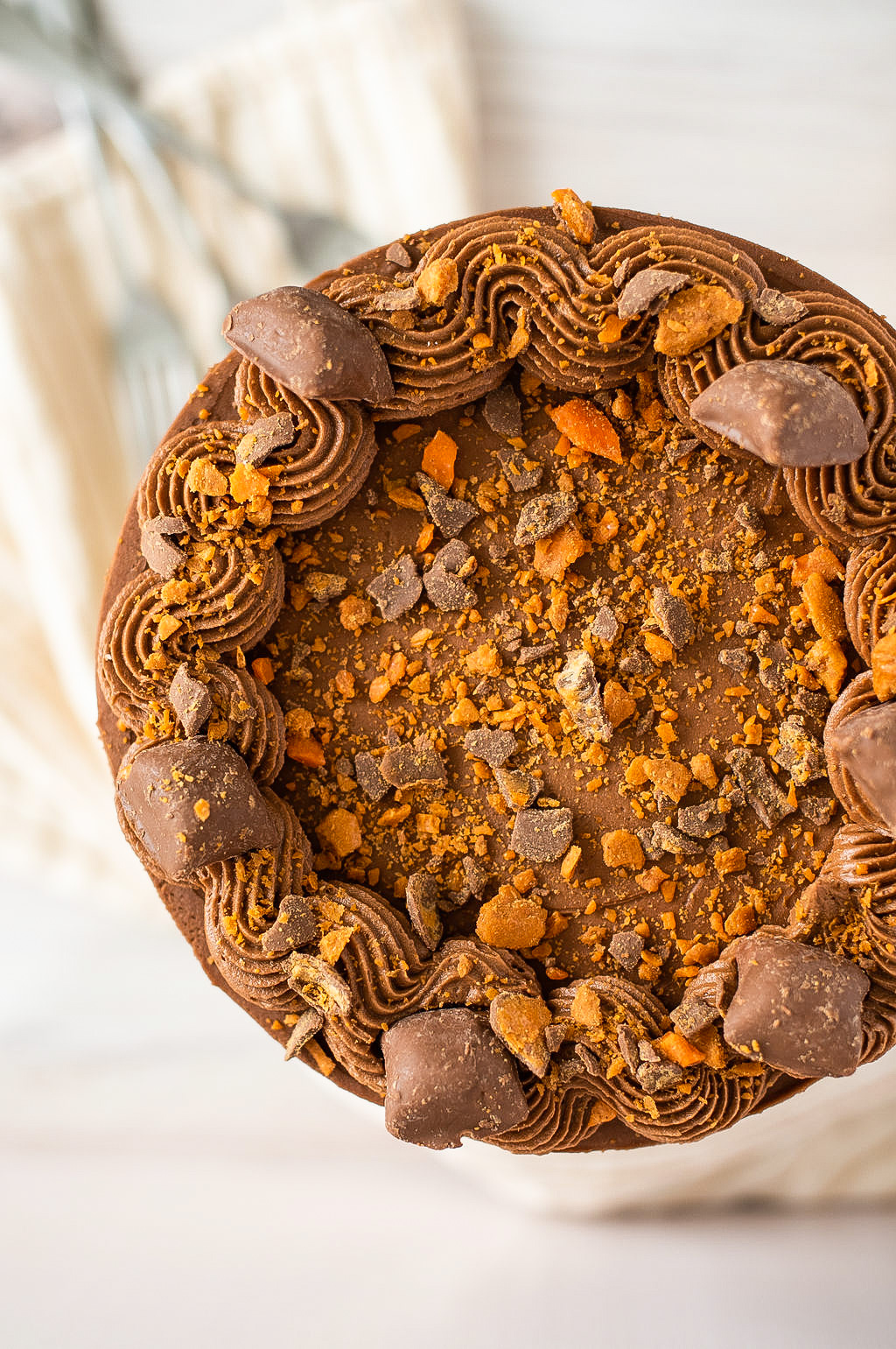 The top view of a Butterfinger Cake