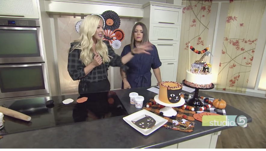 4 Showstopping Halloween Cakes